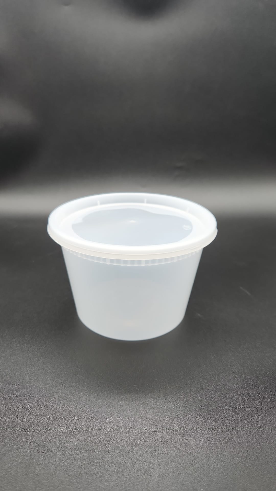 DELI CONTAINER WITH LIDS -240 sets